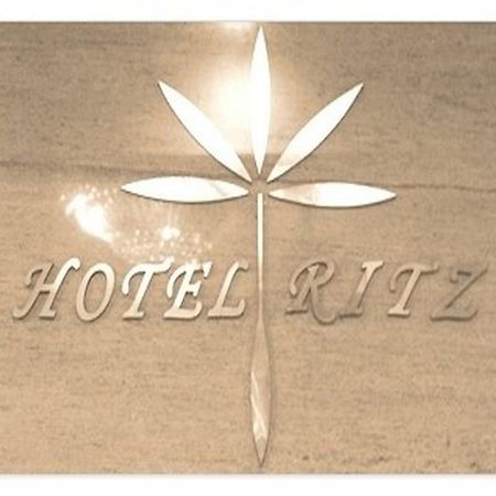 Ritz Seoul Hotel Exterior foto